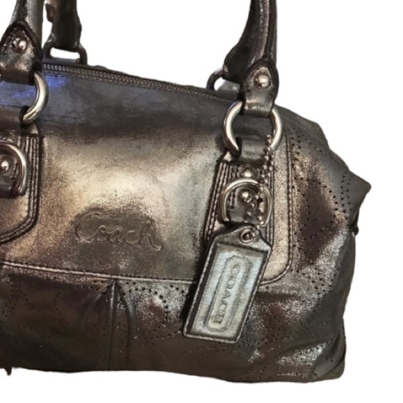 Coach silver Metallic leather Dr.s bag w/removable shoulder strap - Picture 2 of 14